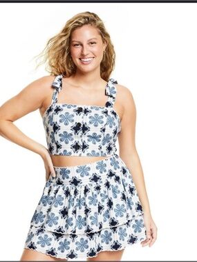Agua Bendita Blue and White Floral 2 Piece Set